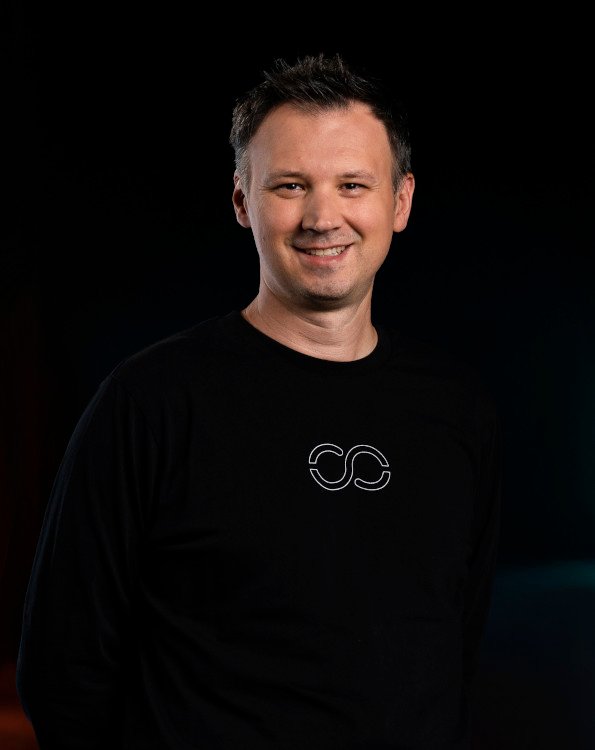 Neyroo Team - Robert Kovacs
